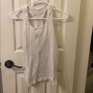 Lululemon tank top size 4